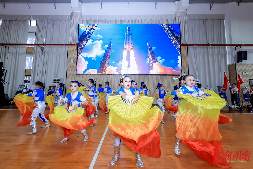 长沙市雨花区砂子塘小学和智校区:探索无界 智创未来