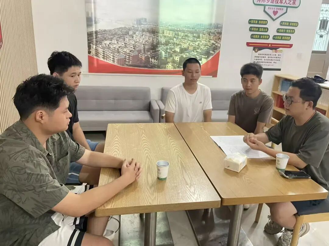 安仁洋际乡：5名准新兵的役前必修课