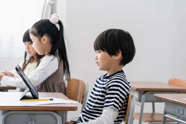 开学坐不住怎么办？儿科专家：“安静一点”不如“动静交替”