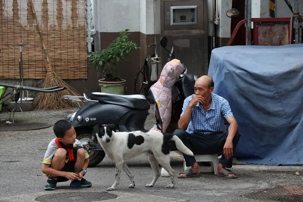 镜头里的人间烟火:彭定湘的长沙街巷慢记