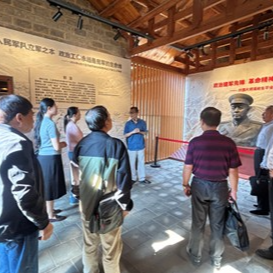 湘乡龙洞镇楠香村开展读书分享会