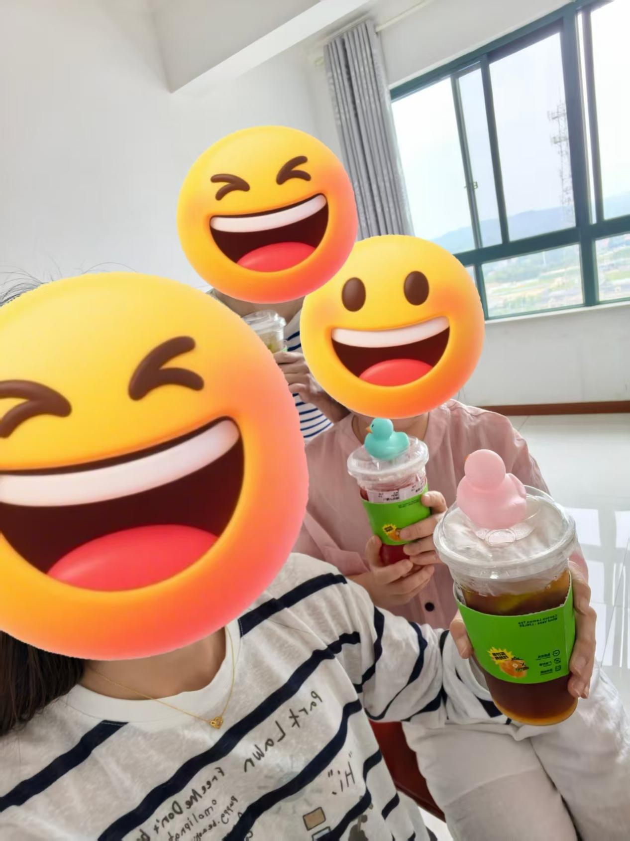 奶茶送上门! 岳阳爱尔致敬辛勤“园丁”