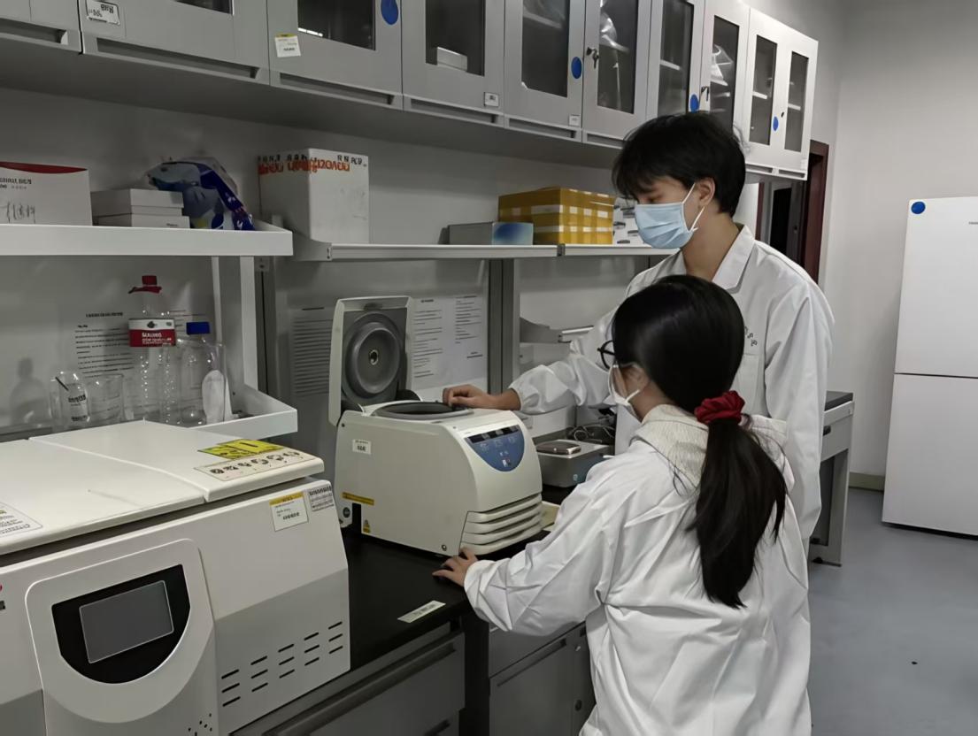 从实验室到产业一线——湘南学院“鸭源守望”团队以科研之力守护临武鸭种质资源
