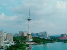 何恩广主持召开市政府常务会议