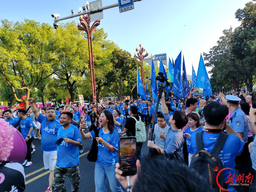 @湘超球迷们，常德主场赛前必打卡之地——兴民街