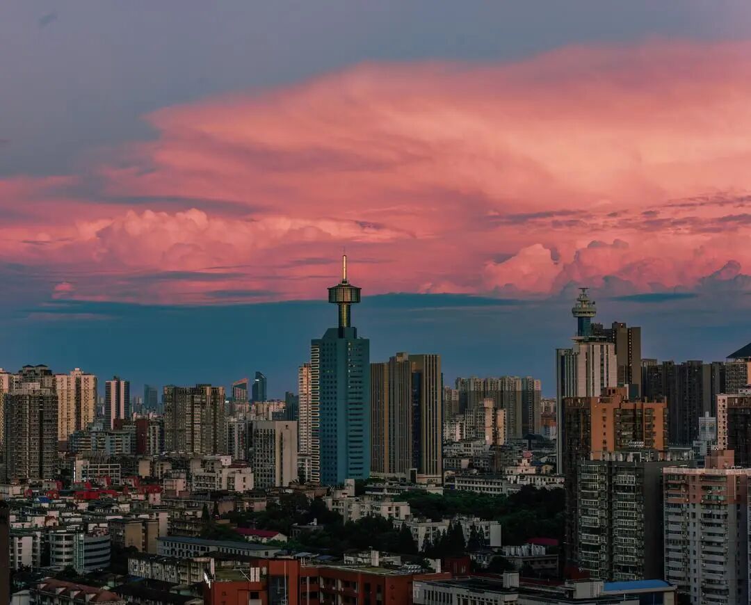 湖南真美·一周精选 ㉗丨一城秋色,半城花开