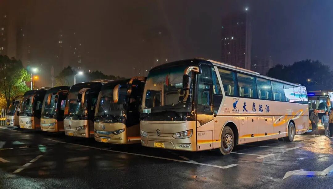 郴州开通中秋“凌晨返乡专线”，高铁出站直达郴州7县市