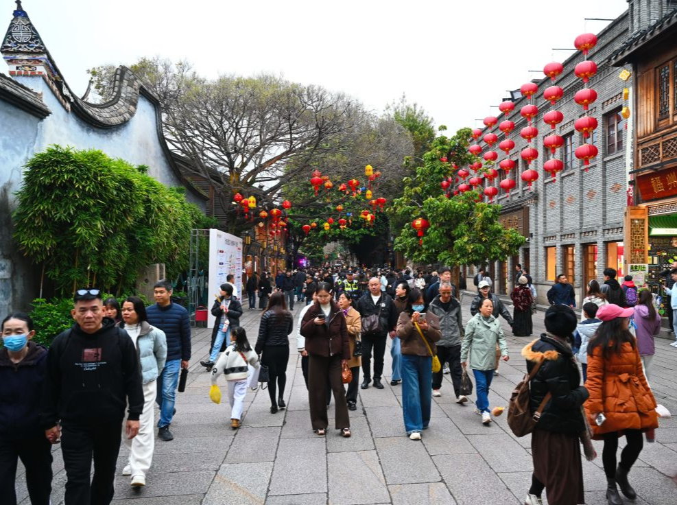 习近平总书记关切事丨以文化自觉，守护城市根脉