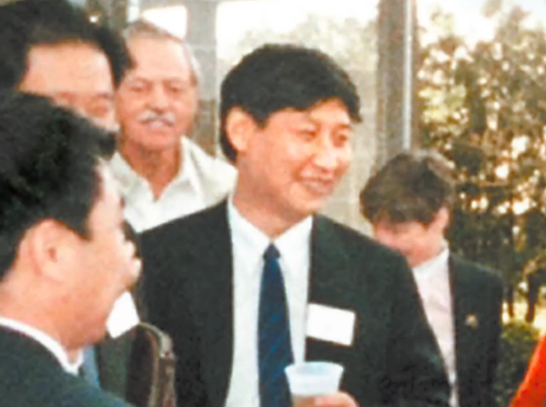 这是32岁的习近平第一次访问美国