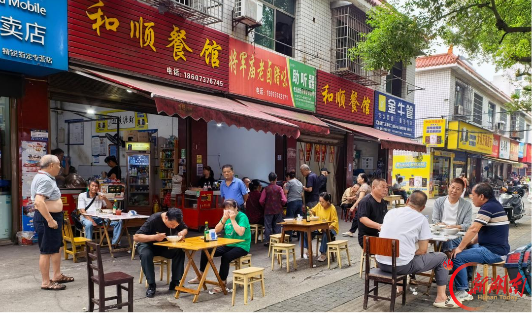 普惠养老样板 “益老益养” 助餐服务在资阳区三益街社区初见成效