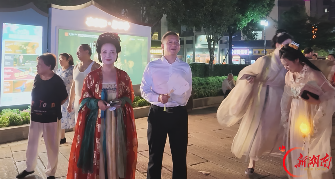 月满雁城 情暖中秋｜月满中秋承文脉！石鼓区中秋主题游园会璀璨启幕