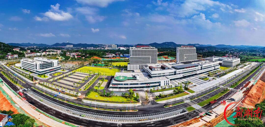 湖南建投六建交付全省首个国家区域医疗中心 钟南山院士点赞“中国速度”