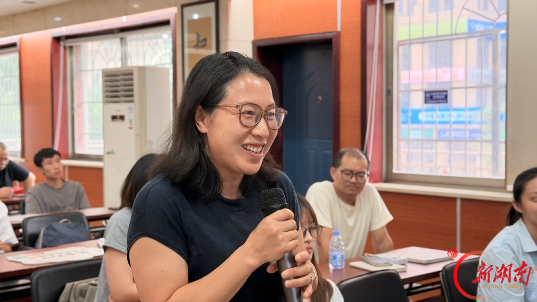 手绘图纸里的老长沙:天心区图书馆带市民“读”太平街