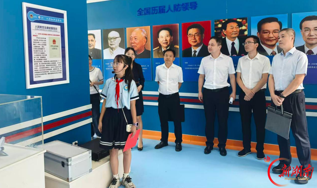 怀化市青少年法治宣传教育周活动在新晃举行