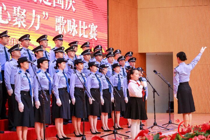 高唱警歌铸忠诚 凝心聚力担使命——祁阳公安举行迎国庆歌咏比赛
