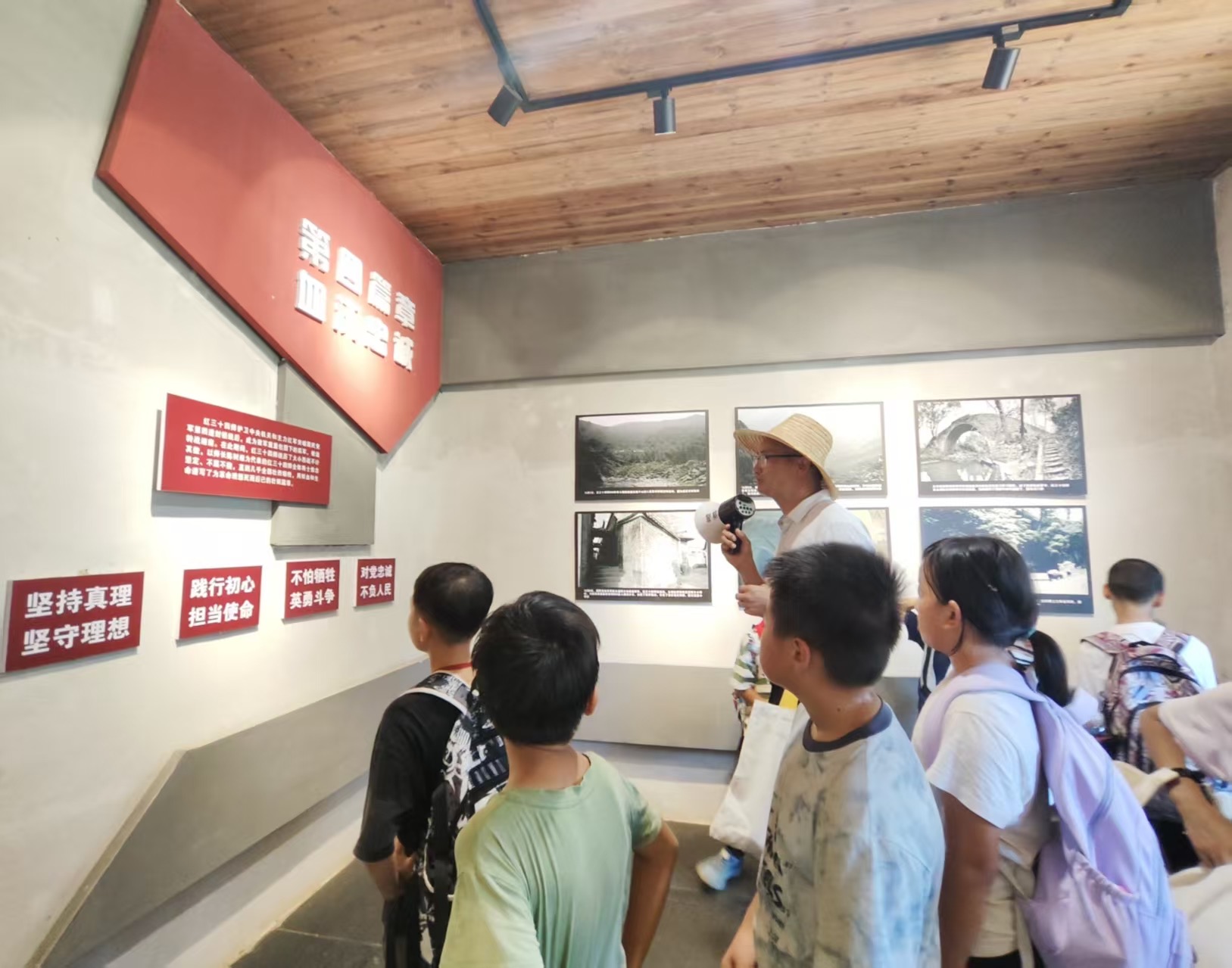 重走长征路 逐梦新时代 江华界牌乡中心小学开展红色远足研学实践