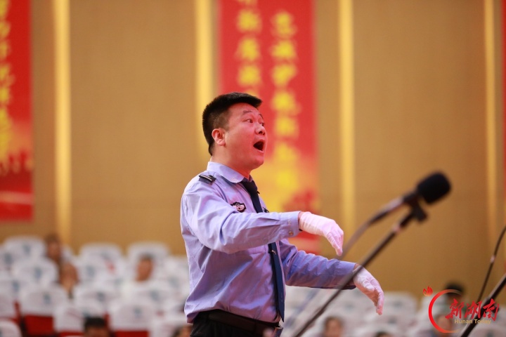 高唱警歌铸忠诚 凝心聚力担使命——祁阳公安举行迎国庆歌咏比赛