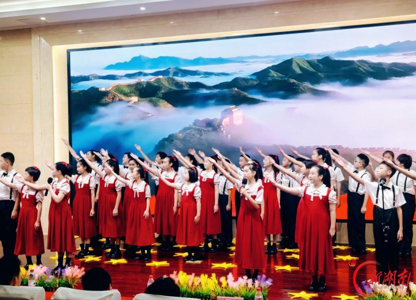 长沙市开福区浏阳河小学举办爱国主题朗诵汇演