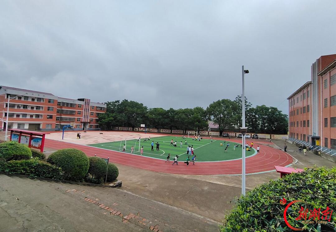 双牌：下沉一线实督导 规范办学促提质