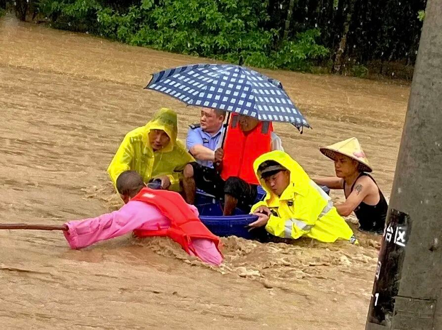 炎陵县公安局炎帝陵派出所获评第八届湖南省“人民满意的公务员集体”