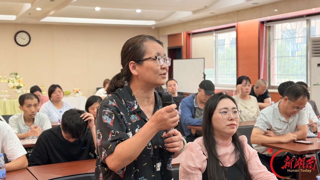 手绘图纸里的老长沙:天心区图书馆带市民“读”太平街
