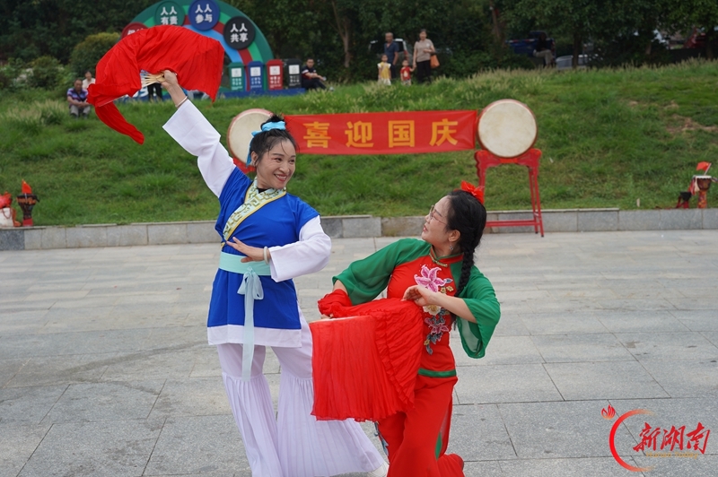 图集|多彩活动迎国庆