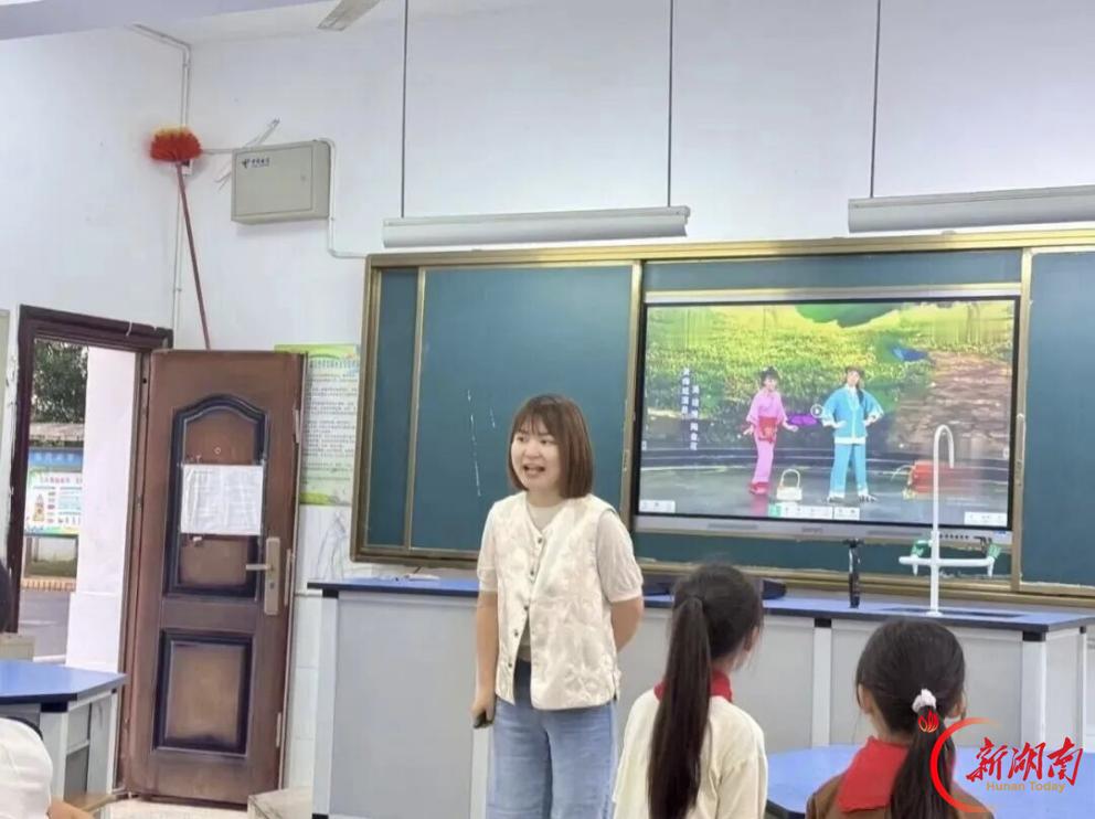 美育润童心 送教共成长——湖南省谷金艳数字教研工作室(小学音乐)送教下乡