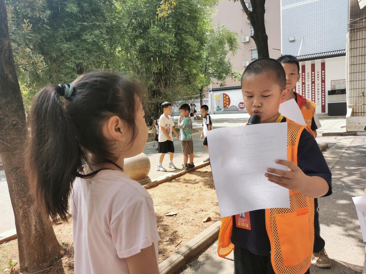 国庆，究竟意味着什么——湖南日报全媒小记者采访侧记