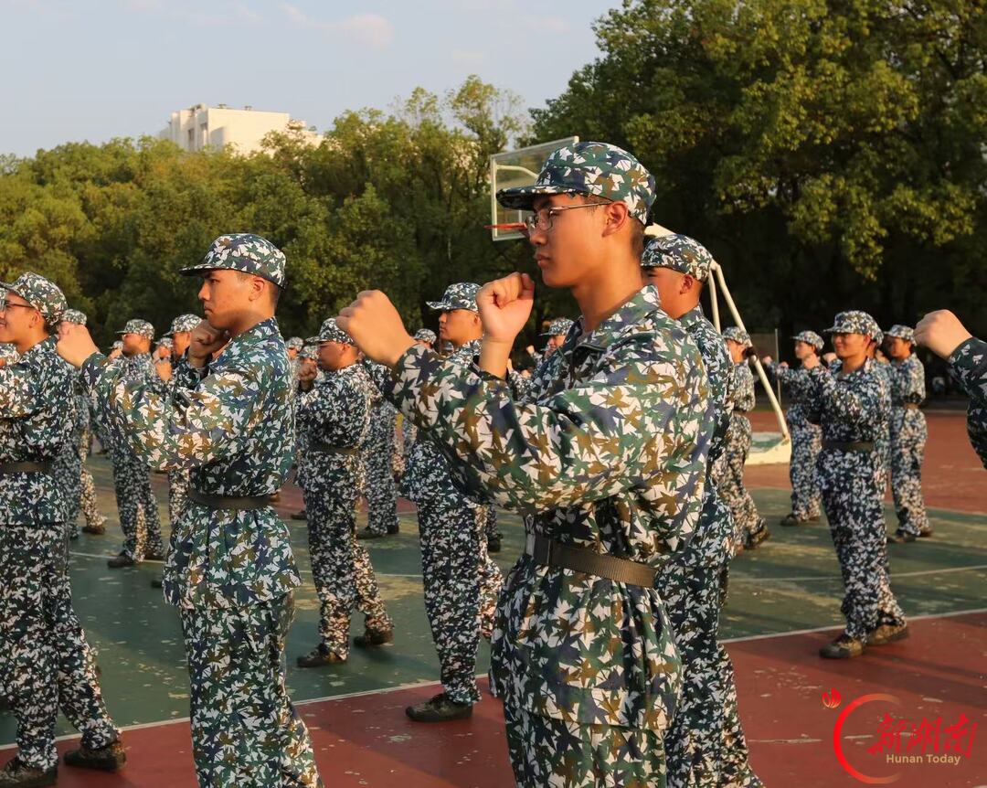 青春正步走丨拳风起处,少年初锋