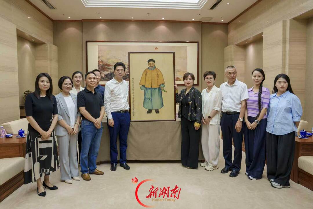 让左公柳扎根湖湘大地,长沙与哈密签署左宗棠历史文化交流合作框架协议