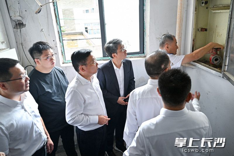 陈博彰检查督导节假日重点场所安全运行工作
