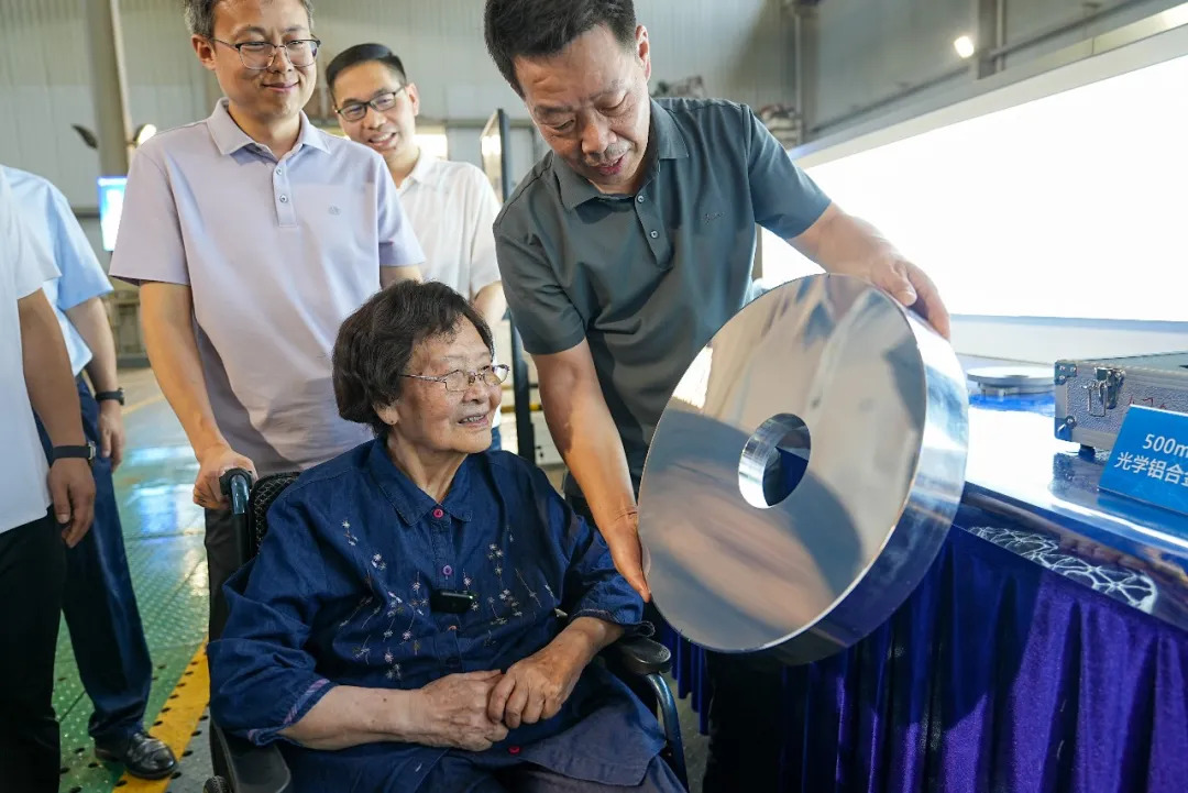 钟掘、王戟,亮相央视国庆晚会!