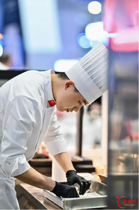 两金!中国选手闪耀世界技能大赛烹饪赛场