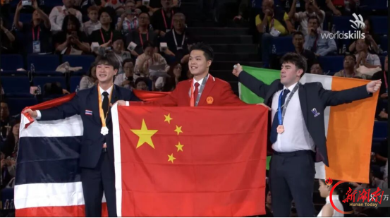 两金!中国选手闪耀世界技能大赛烹饪赛场