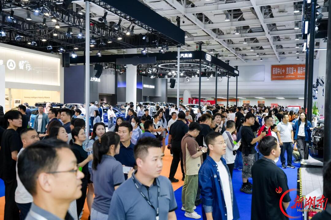 800万购车补贴+2亿车企让利,2026长沙芒果车展盛装启幕