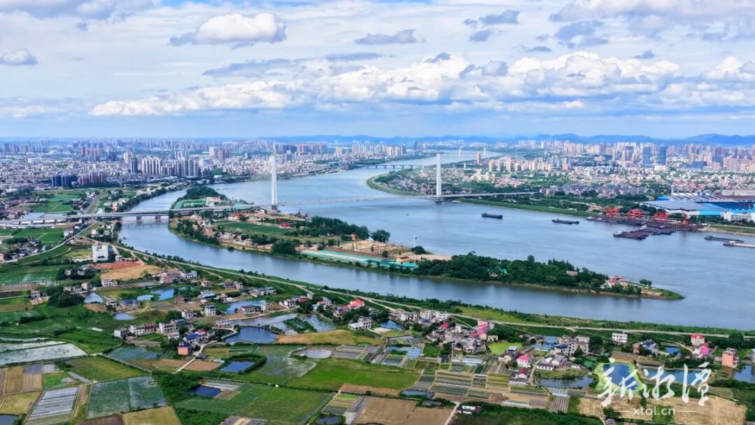 雨湖区委书记陈澄:锚定新蓝图 奋进新征程 奋力谱写现代化新雨湖建设新篇章