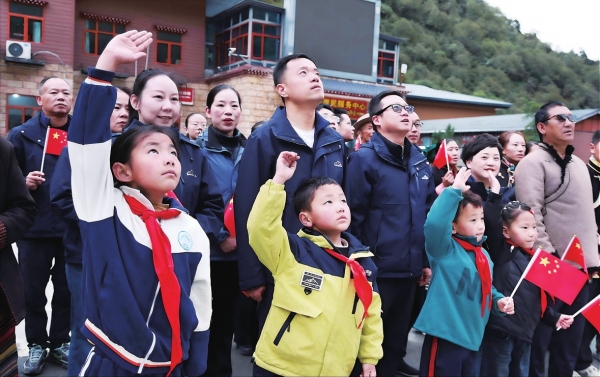 祖国母亲，我想对您说丨“身在雪域，心向家国”