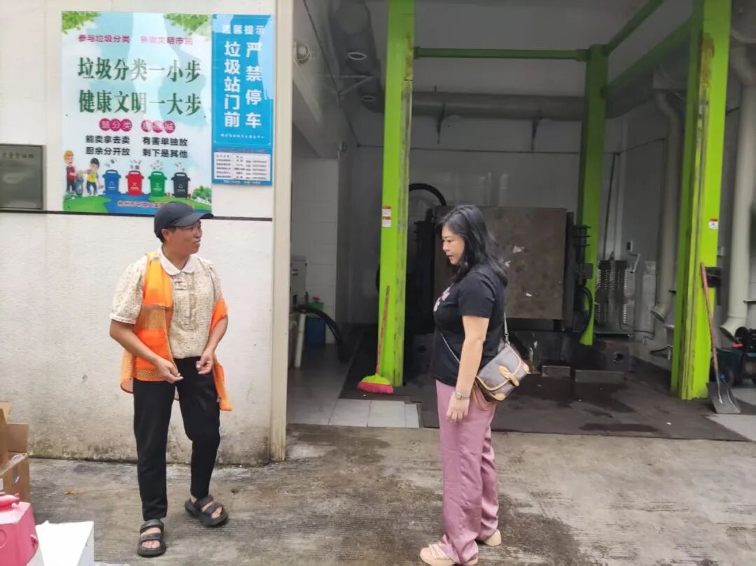 郴州环卫坚守一线 全力守护城市洁净
