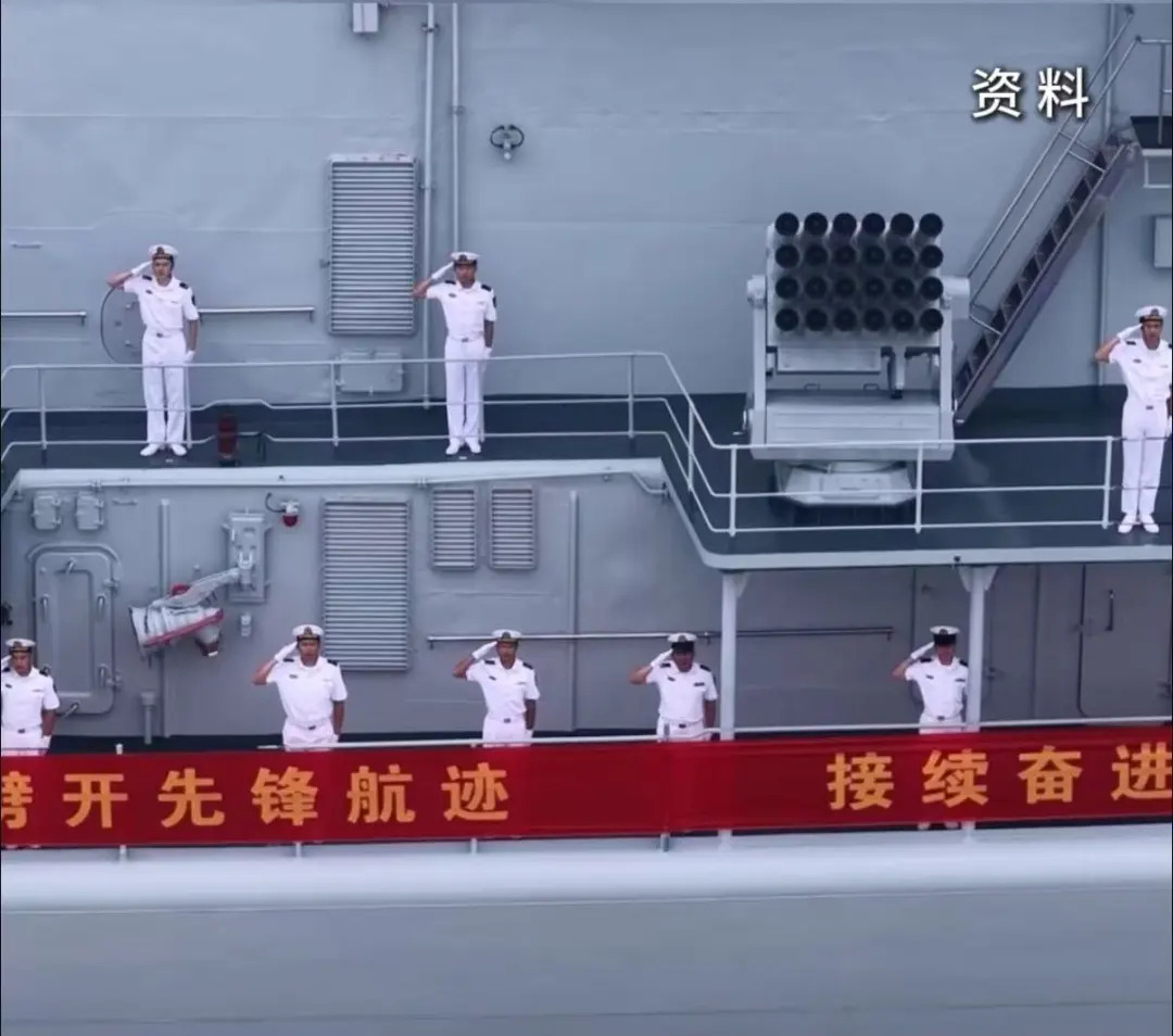 湘伴丨他们“舰证”祖国强盛!期盼“中华第一舰”荣归湘江