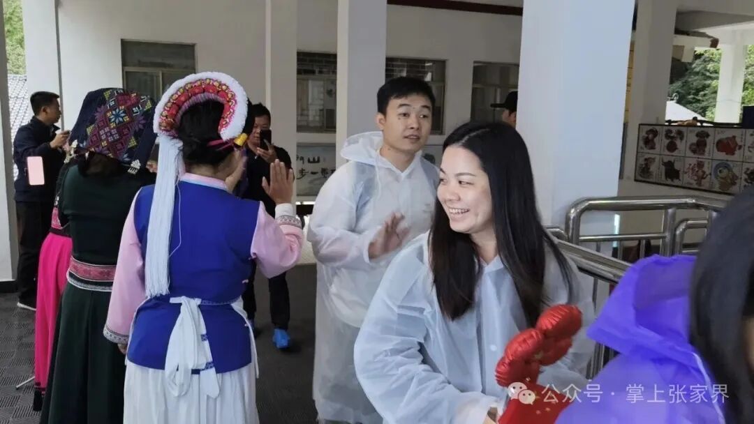 “十一”乐游张家界丨张家界国家森林公园黄石寨索道开展暖心服务