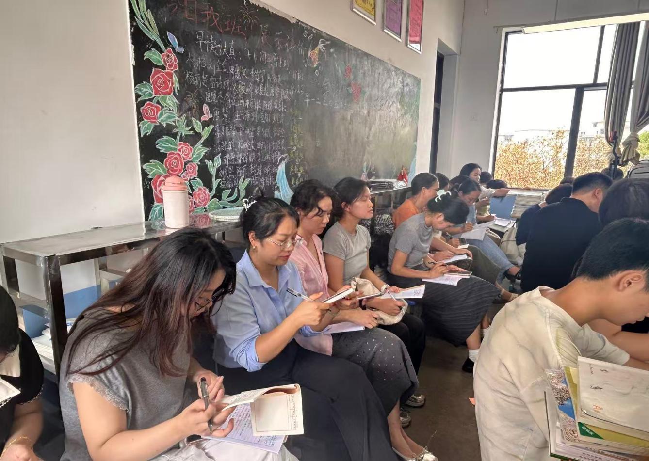 送教下乡促交流,研思共进绽芳华 —— 湖南省邓特高中英语数字教研工作室赴新宁三中送教交流活动