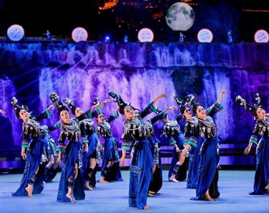 一瀑千年鸣世界 五城同声启未来——大张家界国际旅游区产业发展联盟启航观察