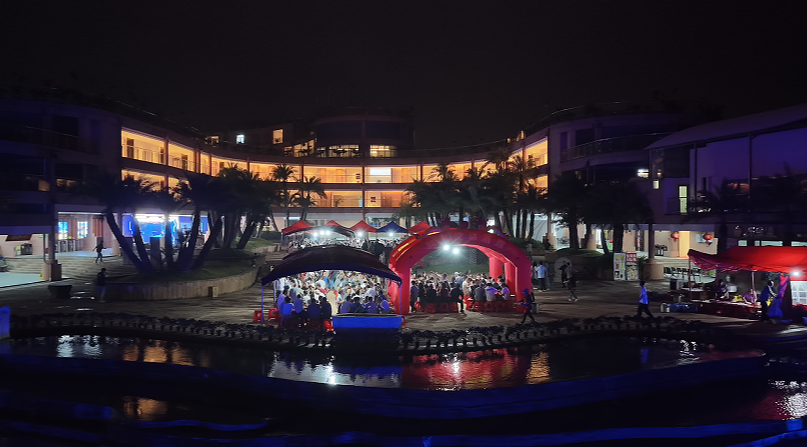 不止丹霞美景！高椅岭的这份双向奔赴，温暖国庆之夜