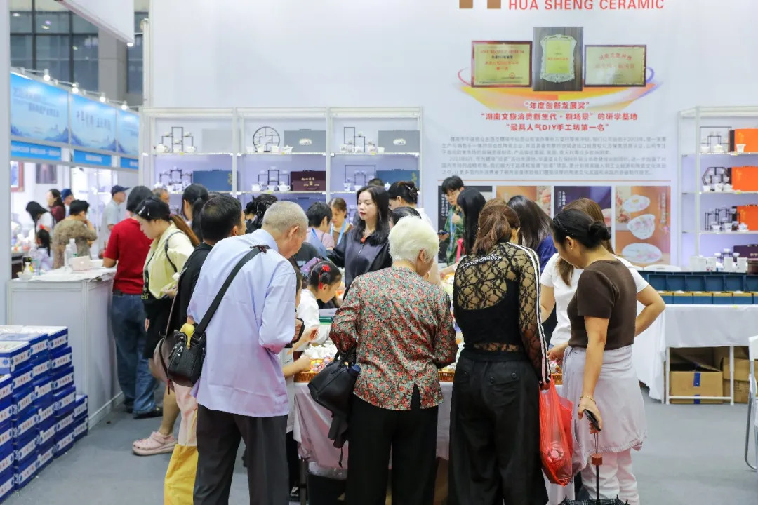 我用最直白、最不绕弯子的方式告诉你,瓷博会可以这么逛→