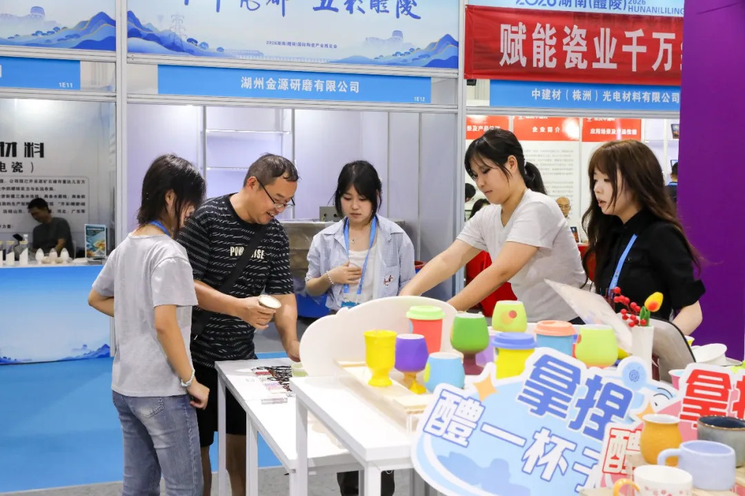 我用最直白、最不绕弯子的方式告诉你,瓷博会可以这么逛→