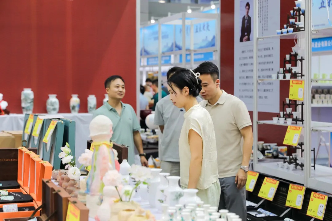 我用最直白、最不绕弯子的方式告诉你,瓷博会可以这么逛→