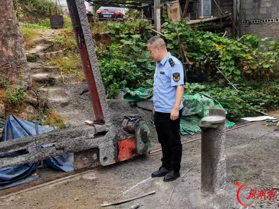 我们的节日·国庆|守护在岗！娄底开展特种设备、食品安全明察暗访