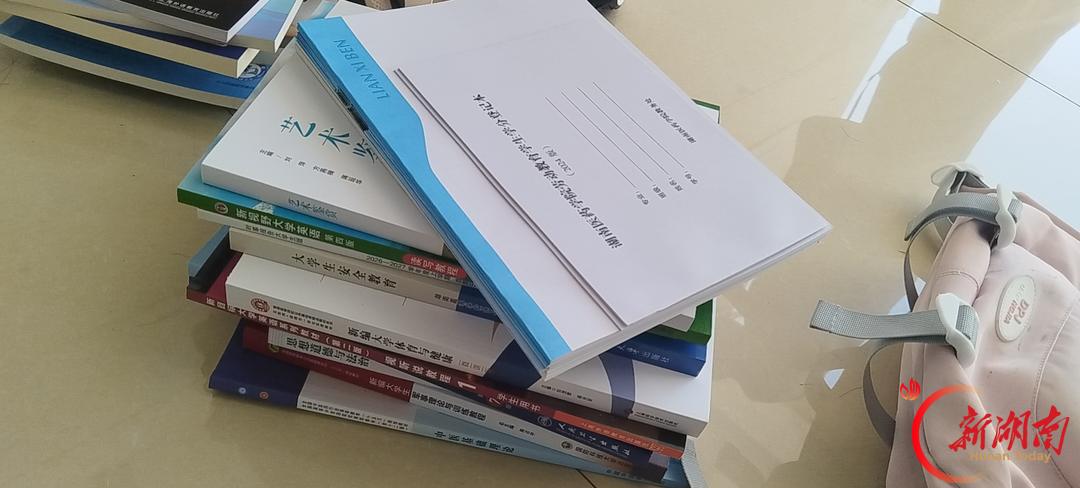 医学生·开学季|医者第一课㊱成为一粒向上生长的好种子