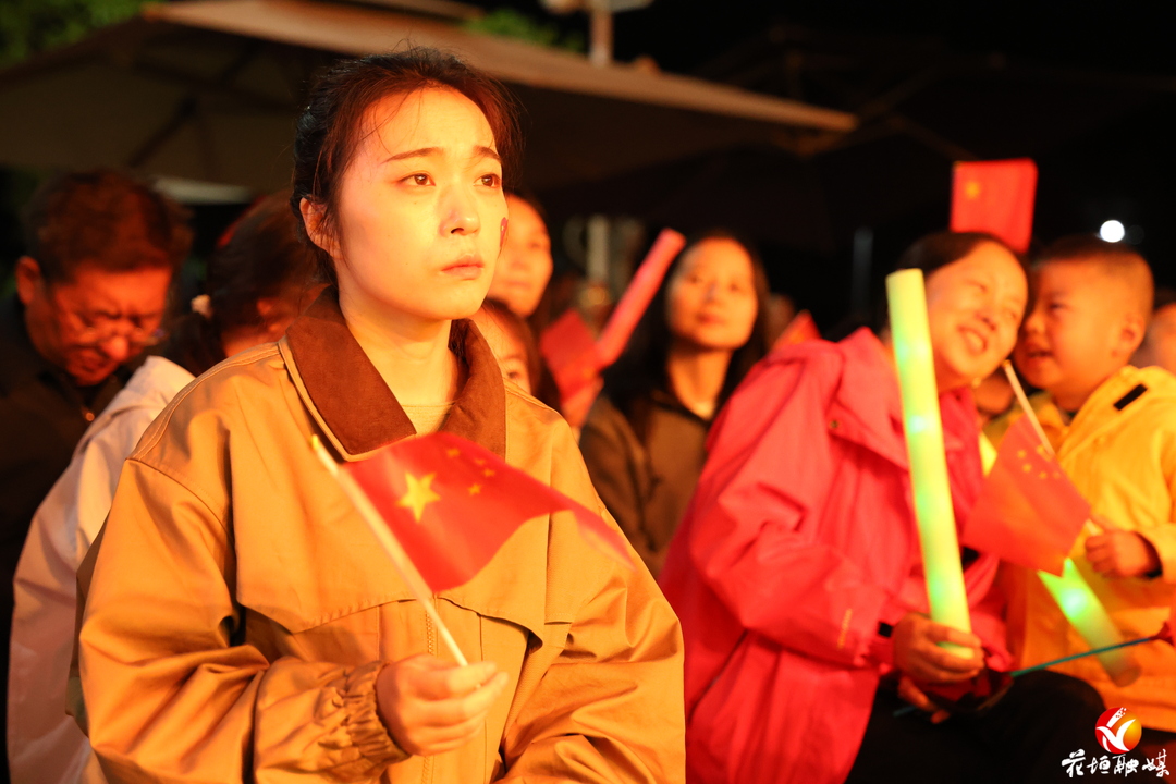 瀑谷唱响家国情!花垣古苗河百瀑大峡谷青山音乐会燃情开唱