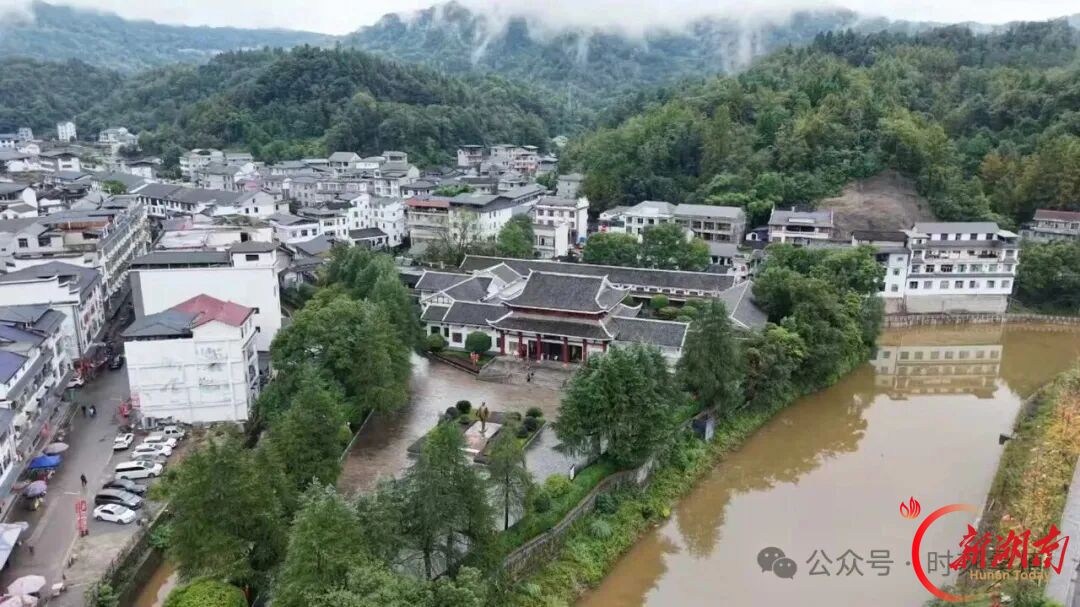 “十一”乐游张家界丨贺龙纪念馆改陈焕新后迎来首个国庆旅游高峰　　